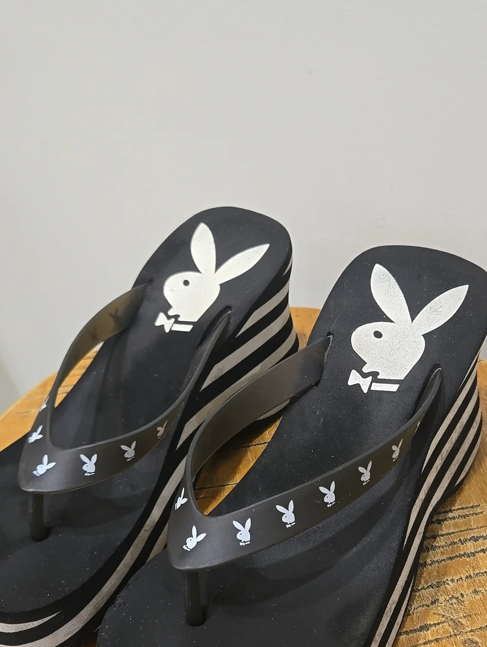 Vintage Y2K Playboy Platform Sandals Size 8